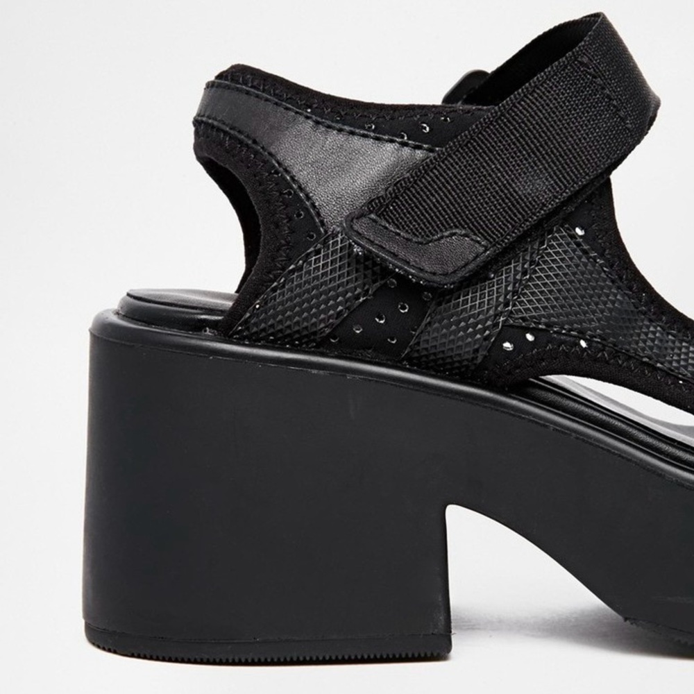 Vagabond Emma Velcro Platform Sandals - Picture 4 of 4